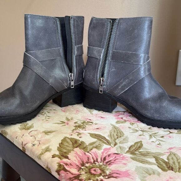 Sorel Cate buckle Quarry gray boots women’s size 6.5 leather waterproof minimali - Picture 3 of 7